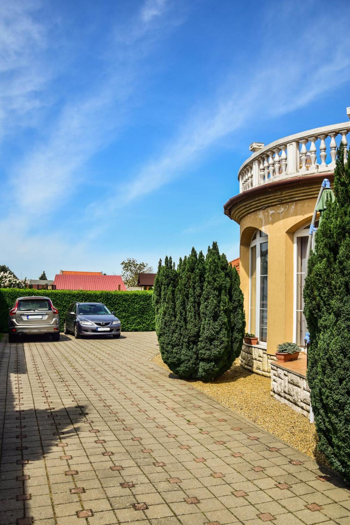 Ambrozia Guesthouse Nagykanizsa Exterior photo